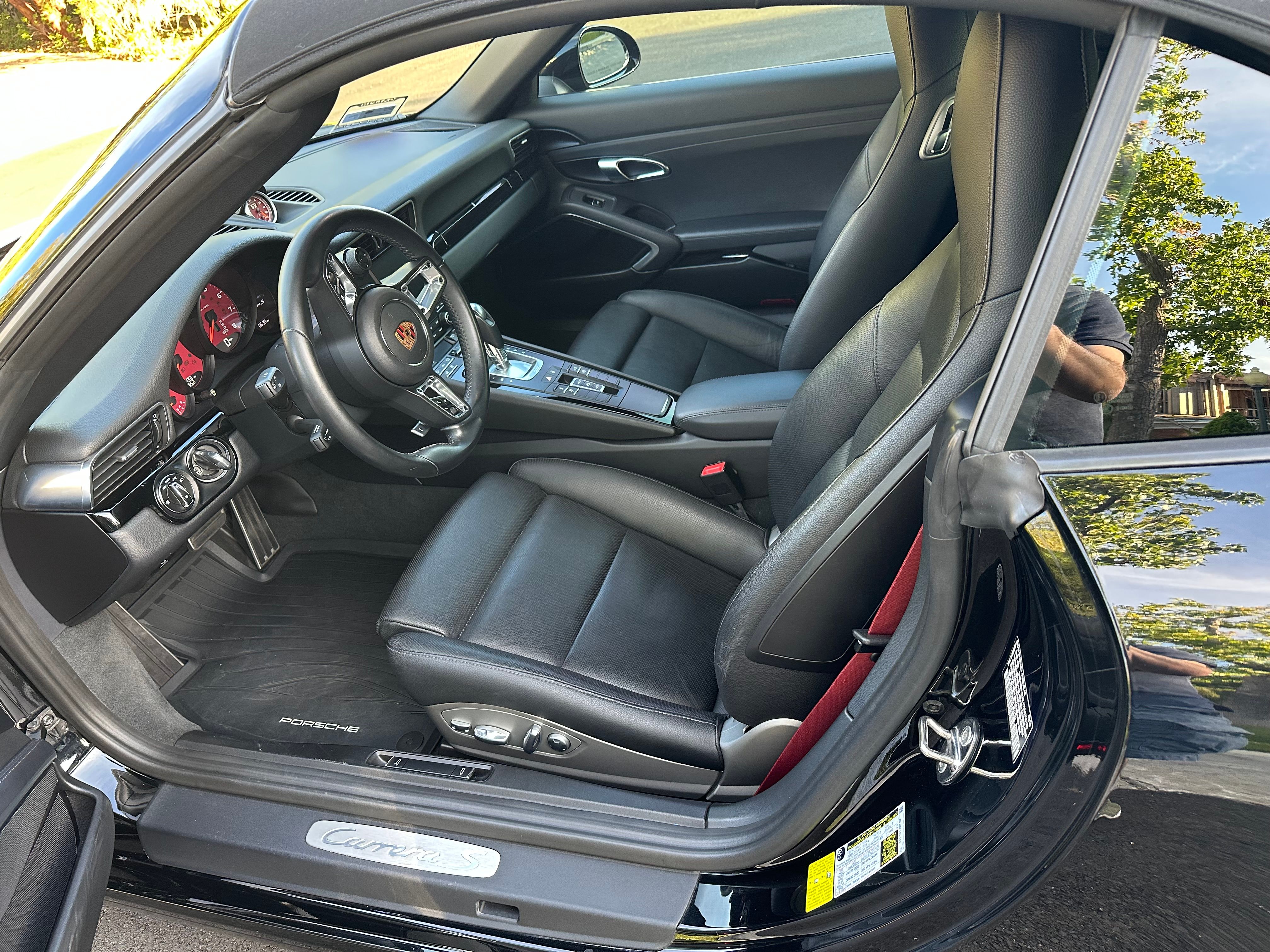 Used 2019 Porsche 911 Carrera S RWD image 29
