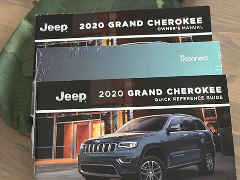 Used 2020 Jeep Grand Cherokee Altitude image 20