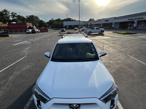 Used 2021 Toyota 4Runner SR5 RWD image 2