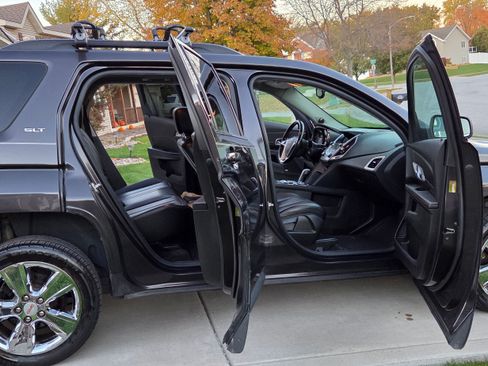 Used 2015 GMC Terrain SLT image 4