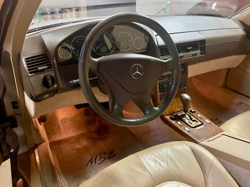 Used 1999 Mercedes-Benz SL 500 image 12