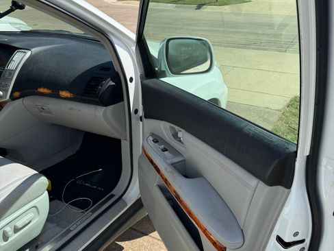 Used 2006 Lexus RX 330 image 17