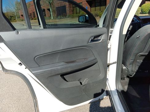 Used 2016 GMC Terrain SLE image 20