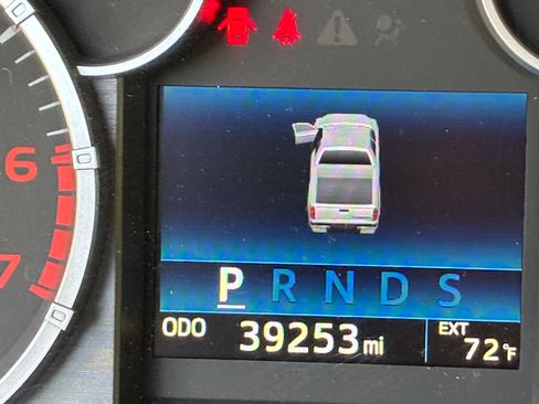 Used 2017 Toyota Tundra SR5 image 19