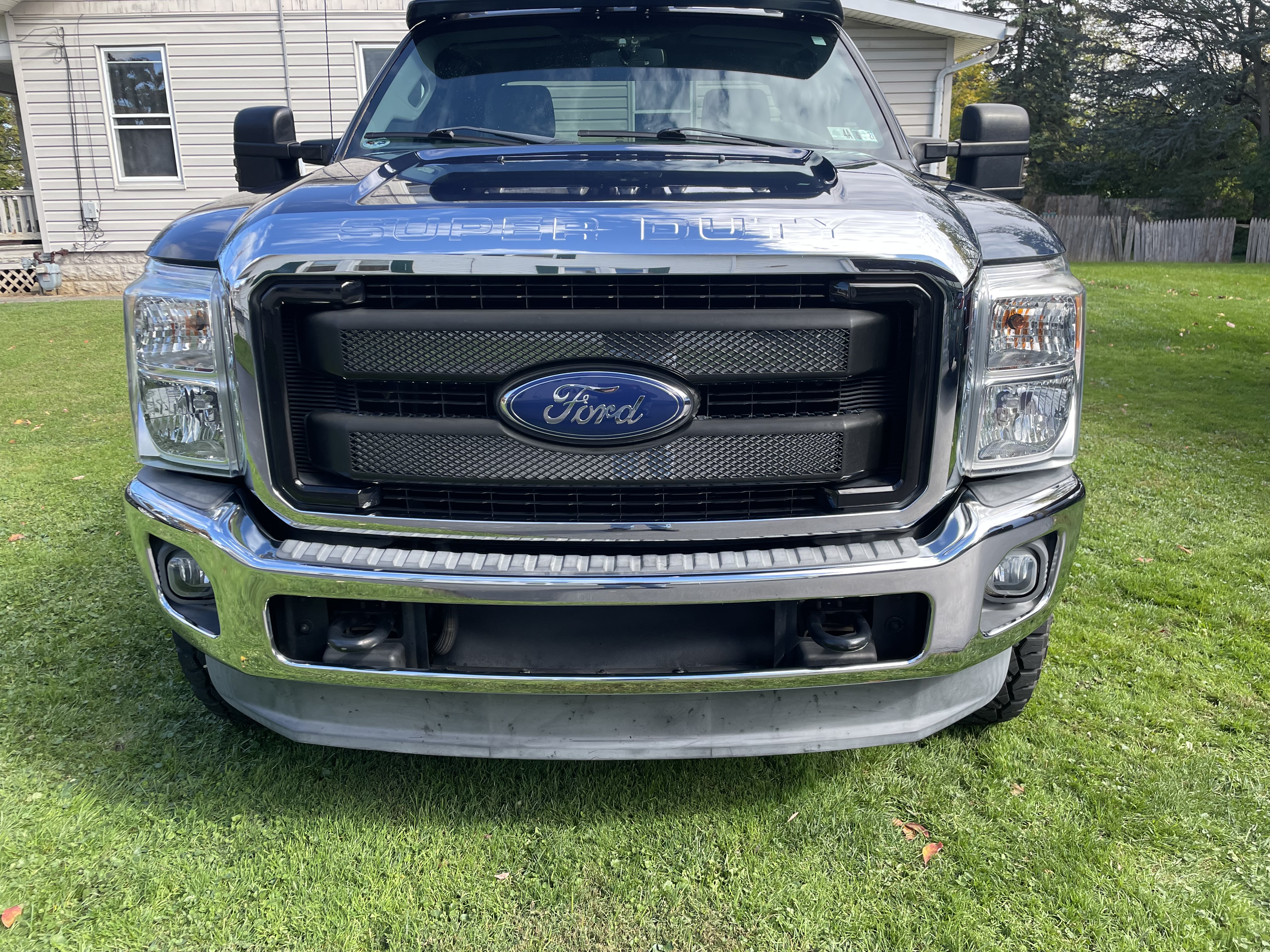 Used 2016 Ford F250 XLT w/ XLT Value Package AWD/4WD image 4