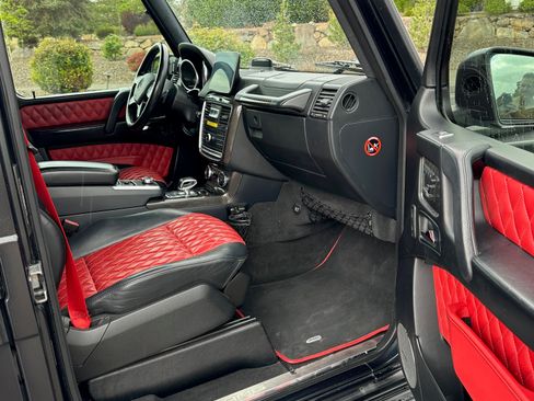 Used 2017 Mercedes-Benz G 63 AMG 4MATIC image 9