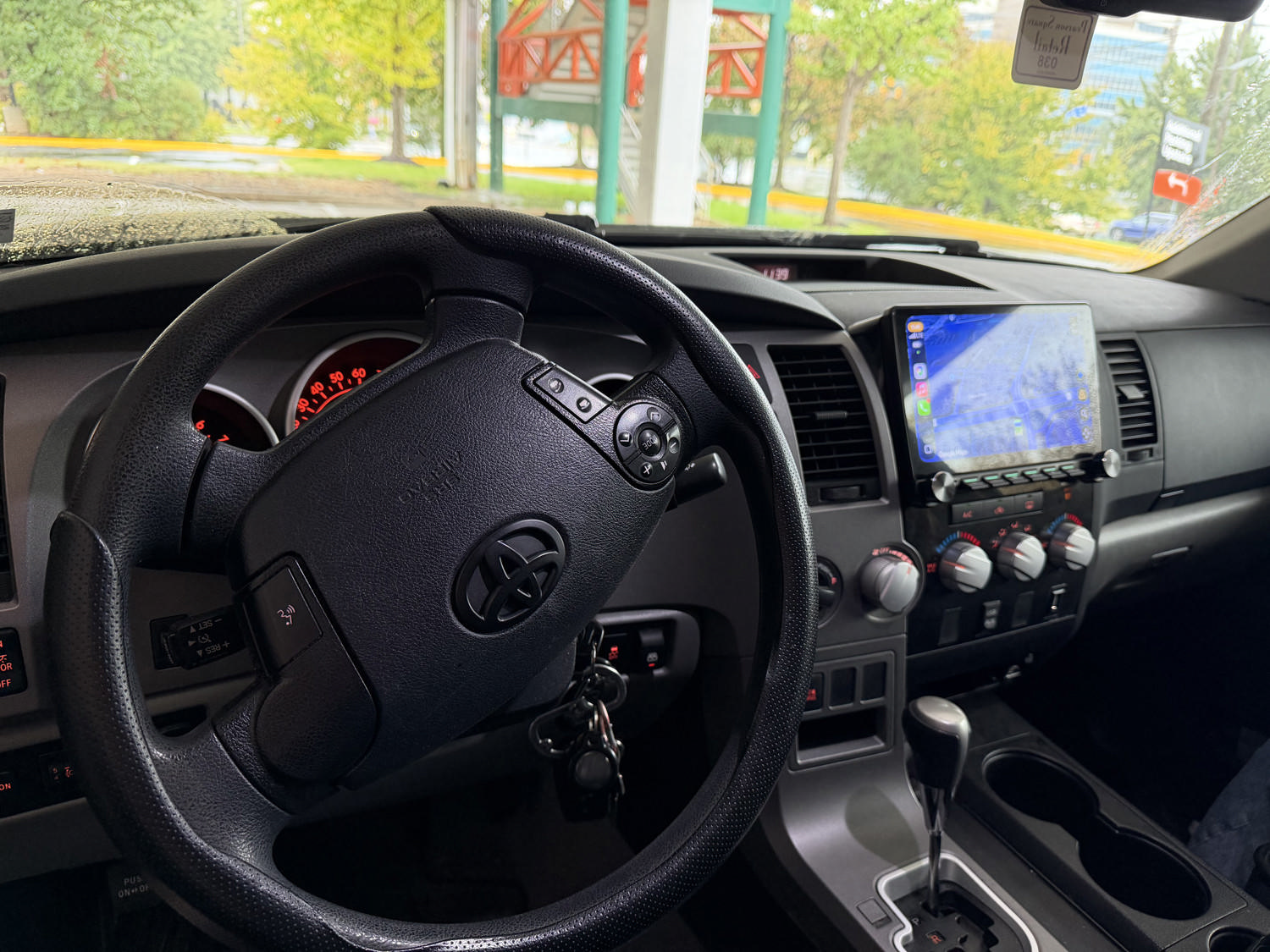 Used 2011 Toyota Tundra 4x4 CrewMax w/ TRD Off-Road Pkg image 5