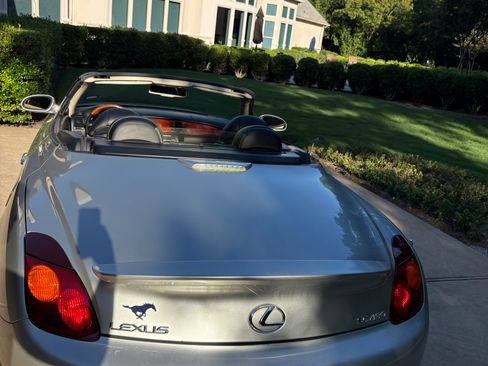 Used 2002 Lexus SC 430 Convertible RWD image 23