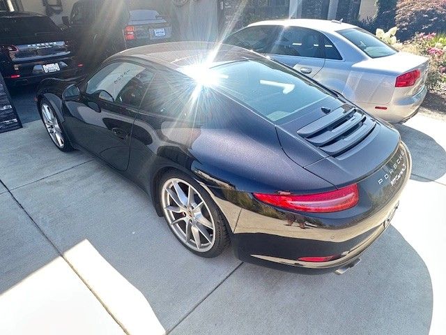 Used 2012 Porsche 911 Carrera S RWD image 2