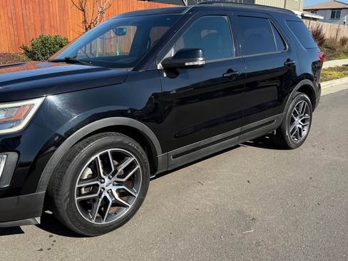 Used 2016 Ford Explorer Sport w/ Equipment Group 401A image 1