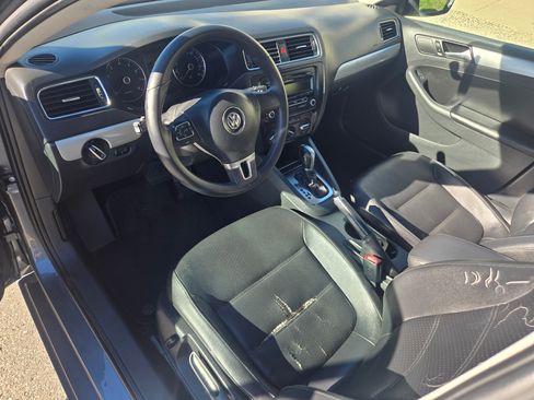 Used 2013 Volkswagen Jetta SE image 6