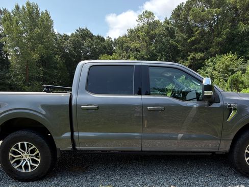 Used 2021 Ford F150 Lariat w/ Max Trailer Tow Package AWD/4WD image 8