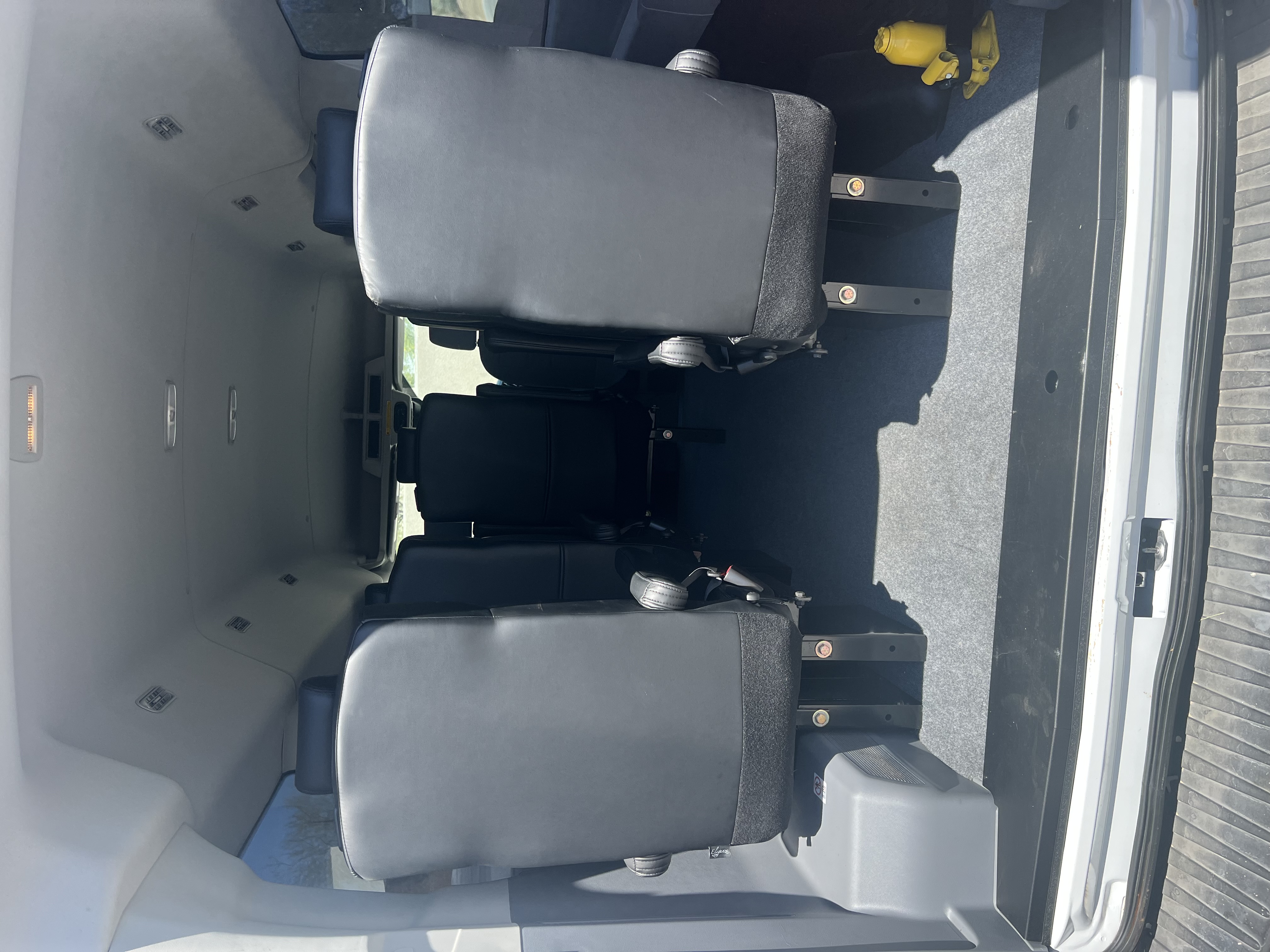 Used 2019 Ford Transit 150 XLT RWD image 8