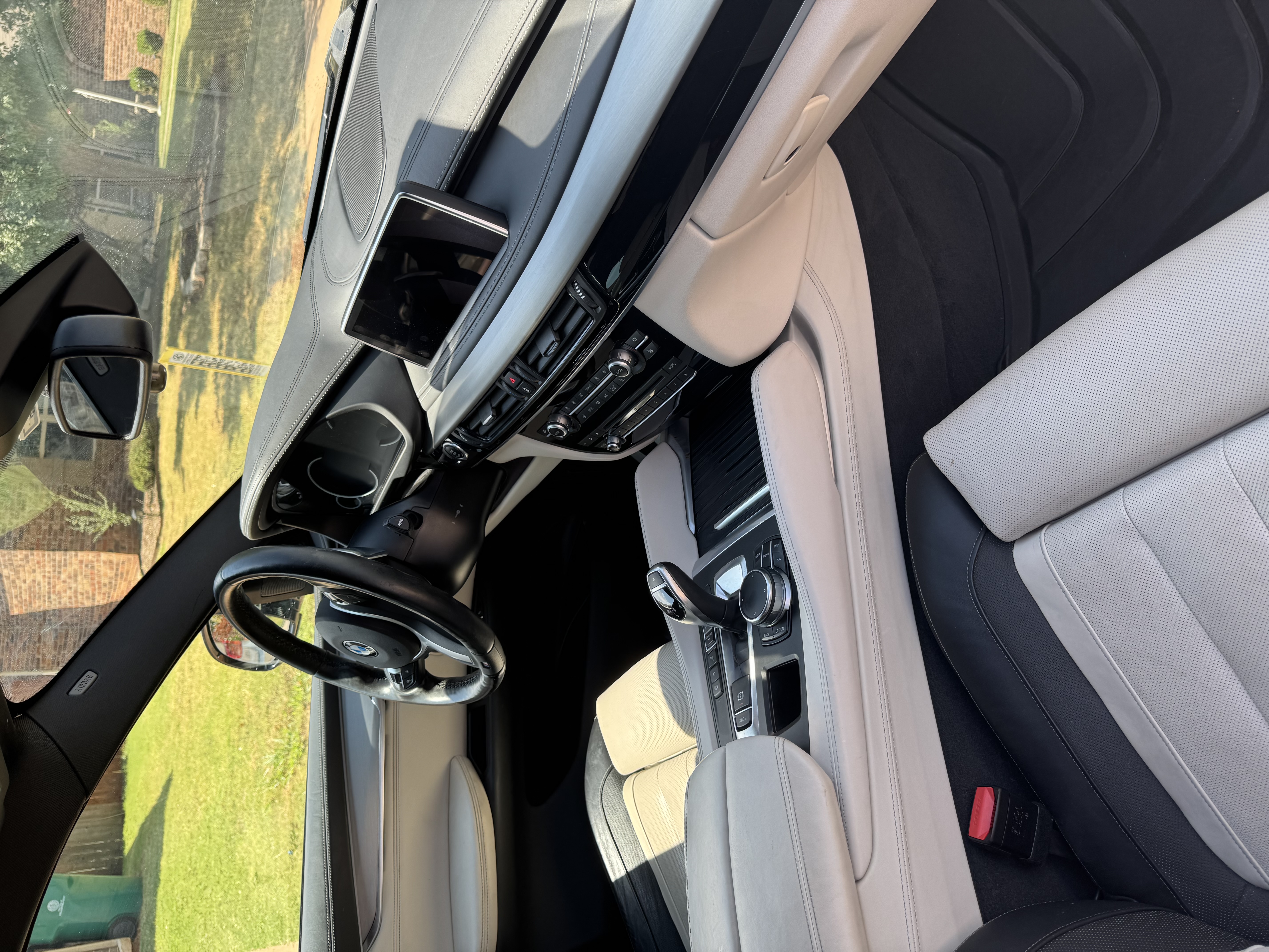 Used 2018 BMW X6 xDrive50i AWD/4WD image 13