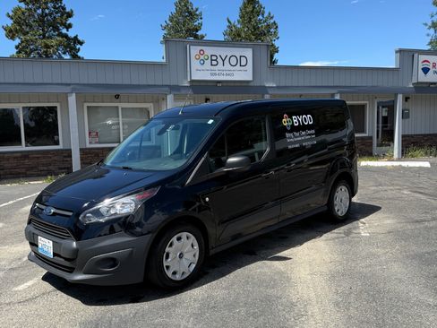 Used 2017 Ford Transit Connect XL FWD image 1