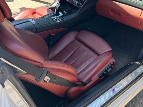 Used 2012 BMW 650i xDrive Convertible image 16