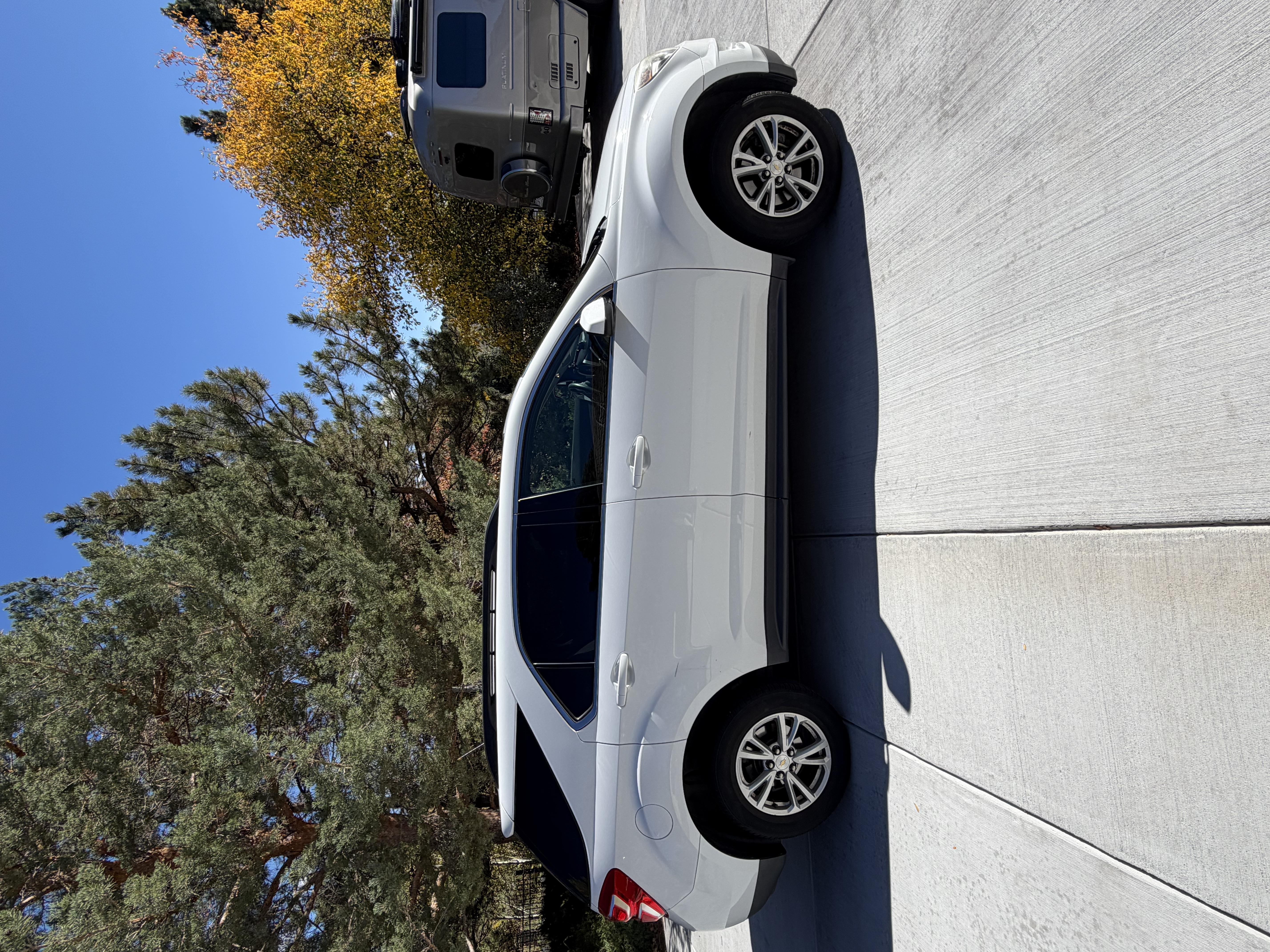 Used 2016 Chevrolet Equinox LT AWD/4WD image 11