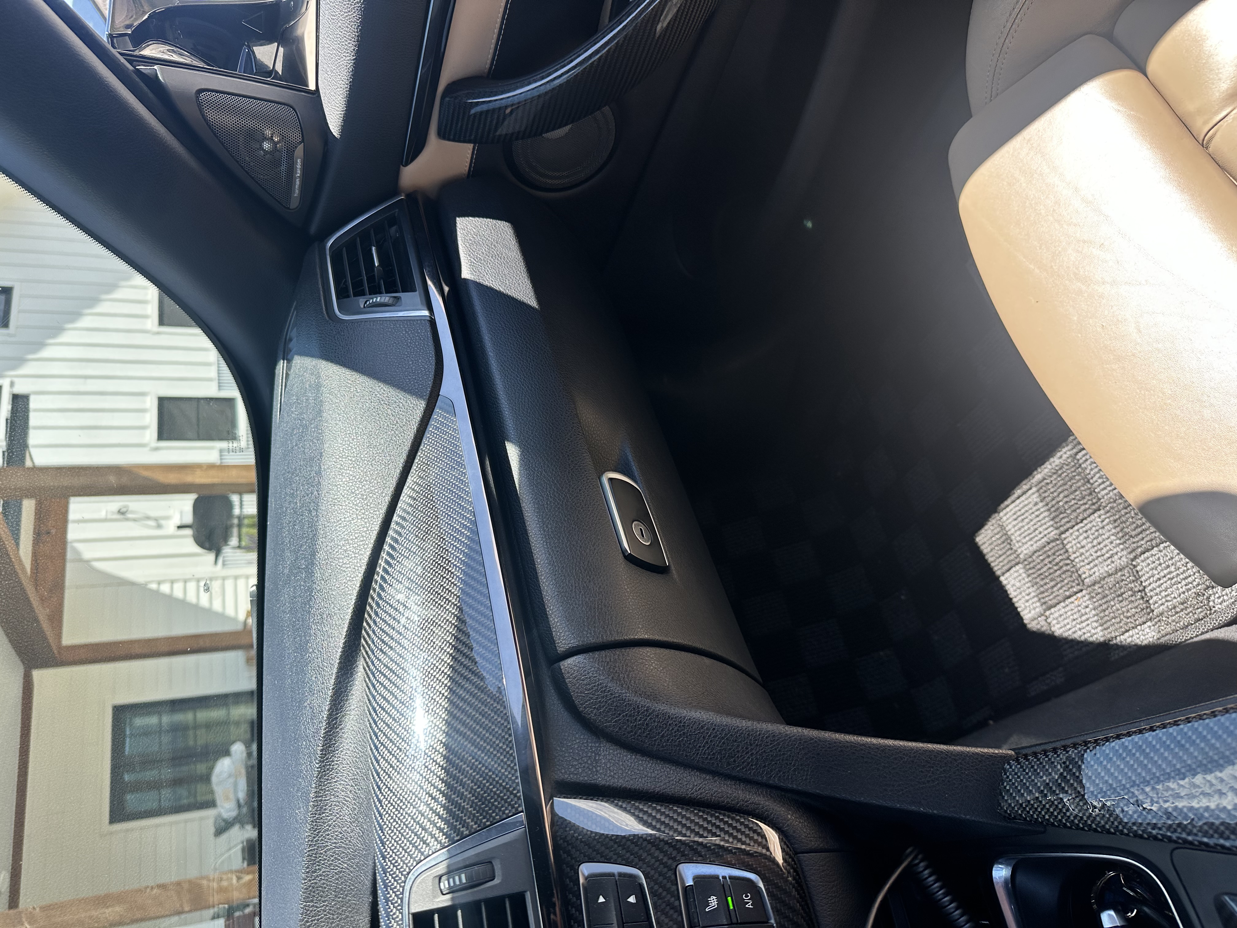Used 2016 BMW M4 Convertible RWD image 15