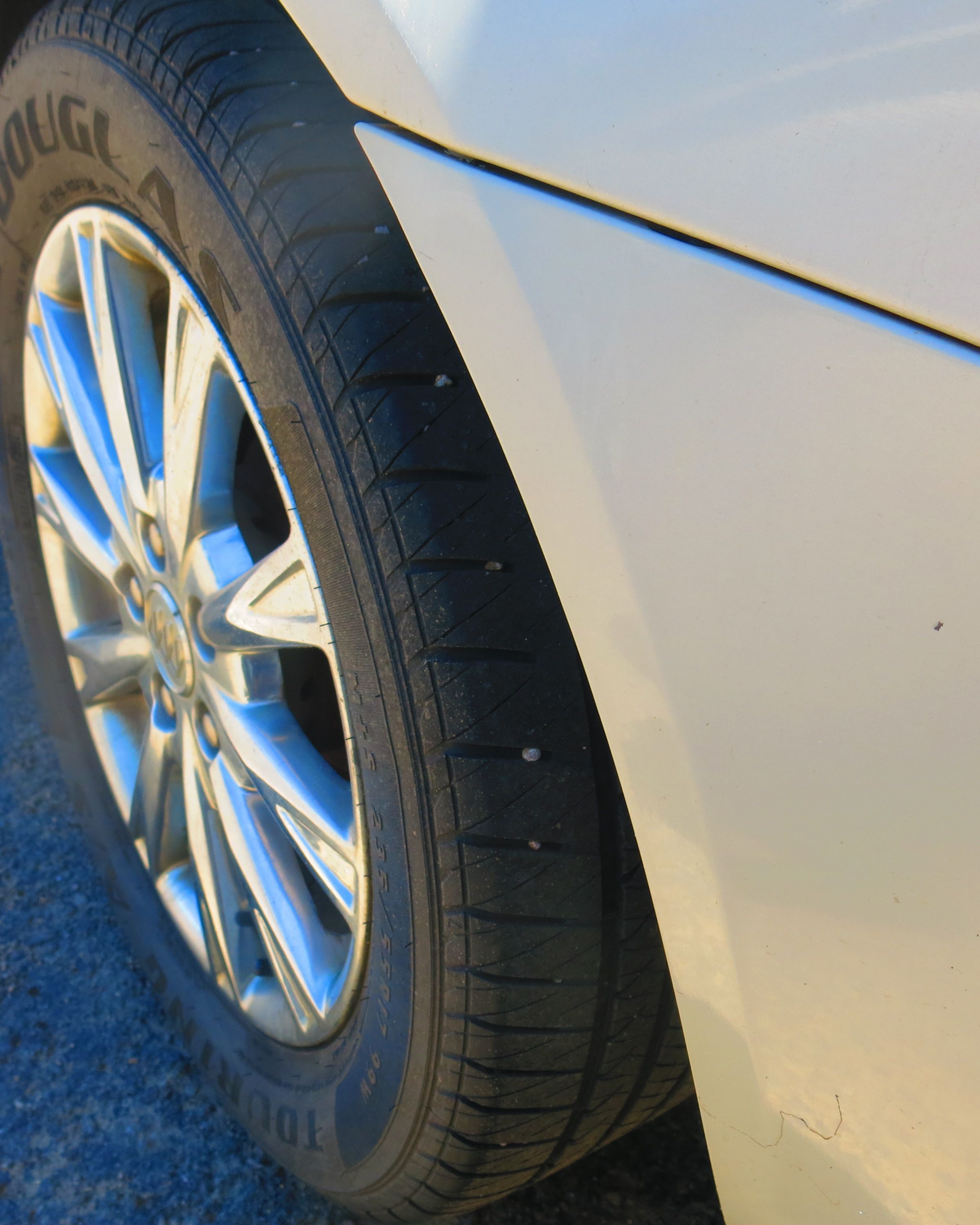 Used 2010 Buick Lucerne CXL FWD image 13