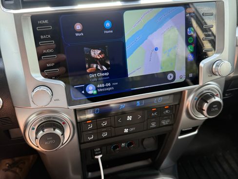 Used 2019 Toyota 4Runner Limited AWD/4WD image 19