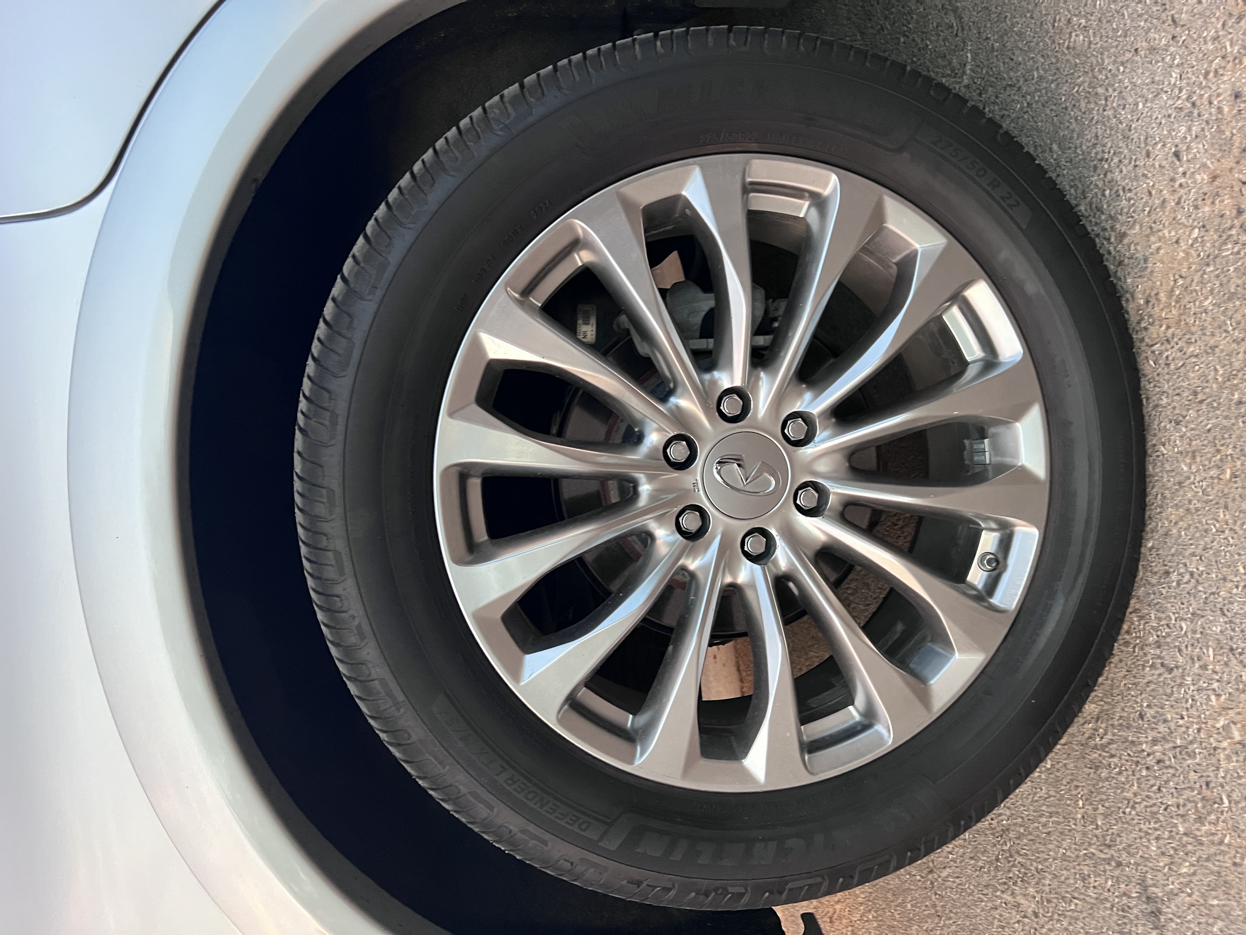 Used 2016 INFINITI QX80 2WD w/ Deluxe Technology Package image 27