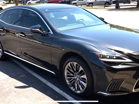 Used 2022 Lexus LS 500 AWD w/ Luxury Package image 1