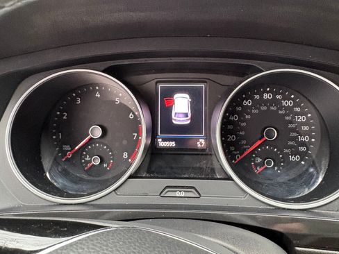 Used 2019 Volkswagen Tiguan SE w/ Panoramic Sunroof Package image 20