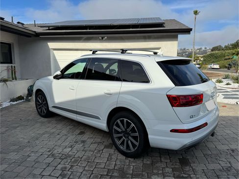 Used 2017 Audi Q7 3.0T Premium Plus image 2