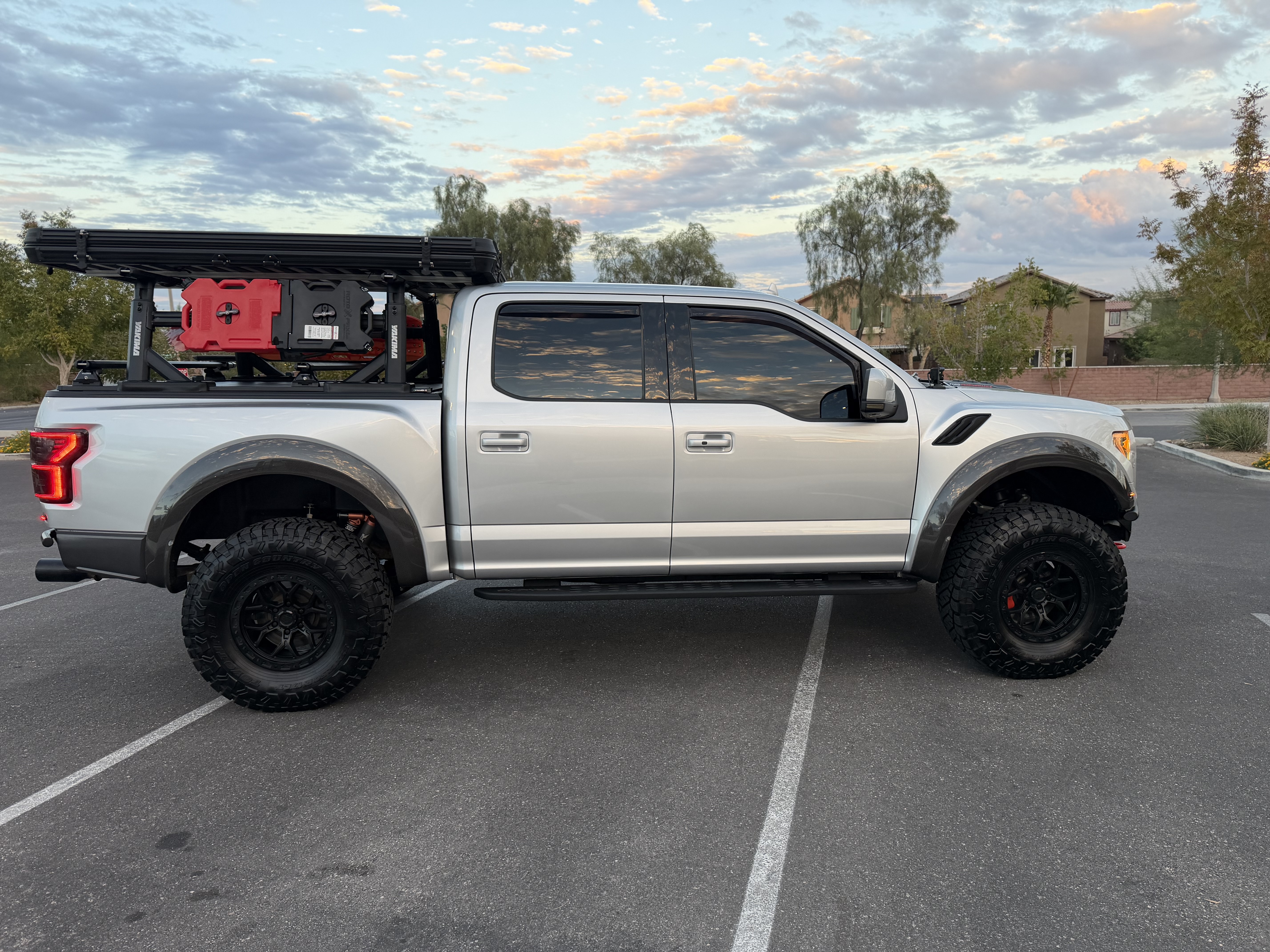 Used 2019 Ford F150 Raptor w/ Equipment Group 802A Luxury AWD/4WD image 16