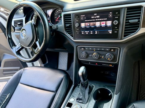 Used 2019 Volkswagen Atlas SE AWD/4WD image 12