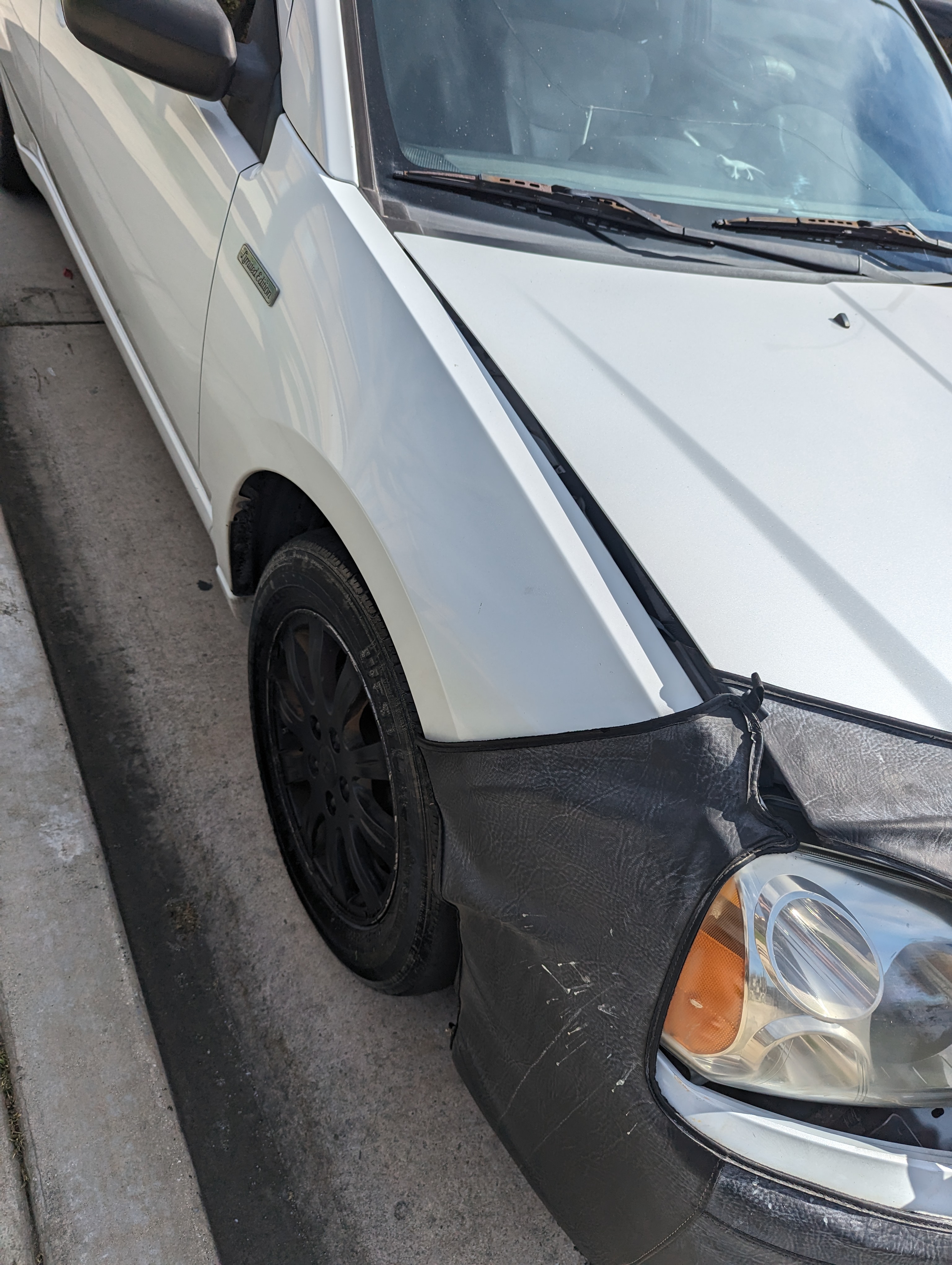Used 2012 Mitsubishi Galant FWD image 6
