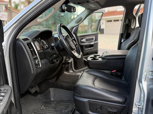 Used 2017 RAM 2500 Laramie w/ Sport Appearance Group image 14