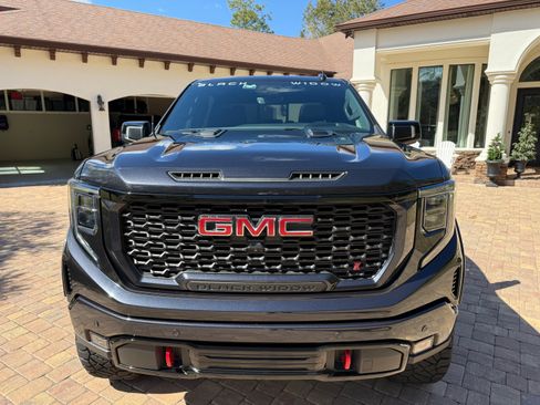 Used 2023 GMC Sierra 1500 AT4 w/ AT4 Premium Package image 11