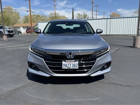 Used 2022 Honda Accord Touring image 4