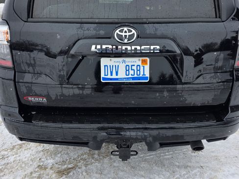 Used 2022 Toyota 4Runner TRD Sport image 8