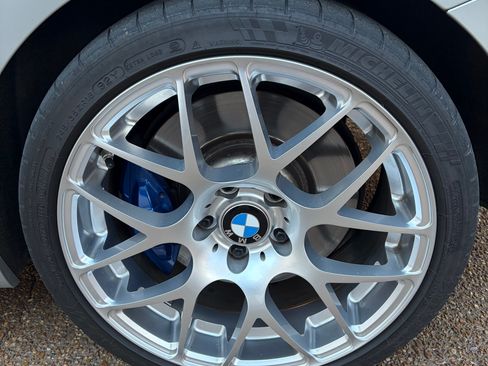 Used 2017 BMW M240i Convertible image 10