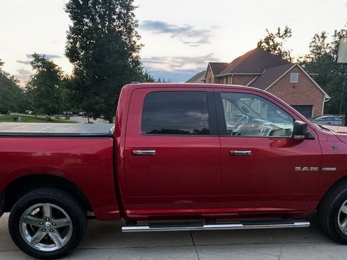 Used 2010 Dodge Ram 1500 Truck SLT w/ Big Horn Regional Pkg AWD/4WD image 4