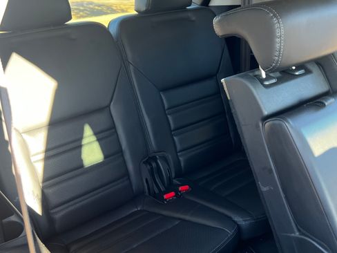 Used 2020 Kia Sorento EX image 10
