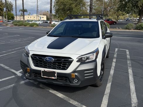 Used 2022 Subaru Outback Wilderness w/ Wilderness Package image 6