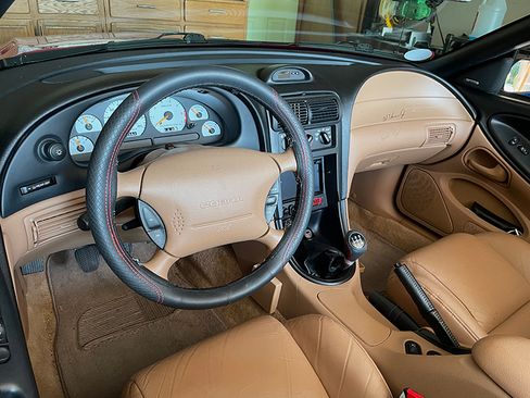 Used 1994 Ford Mustang GT image 16