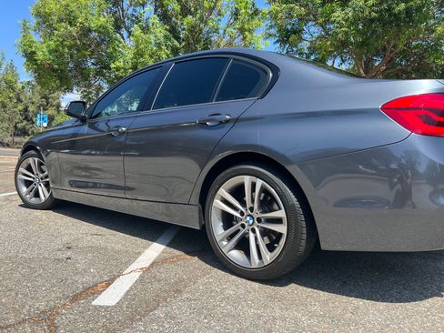 Used 2016 BMW 328i Sedan RWD image 4