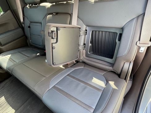 Used 2019 GMC Sierra 1500 Denali w/ Technology Package image 9