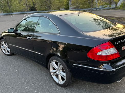 Used 2006 Mercedes-Benz CLK 350 Coupe image 2