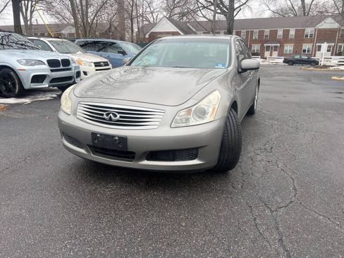 Used 2007 INFINITI G35 Journey w/ Premium Pkg image 2