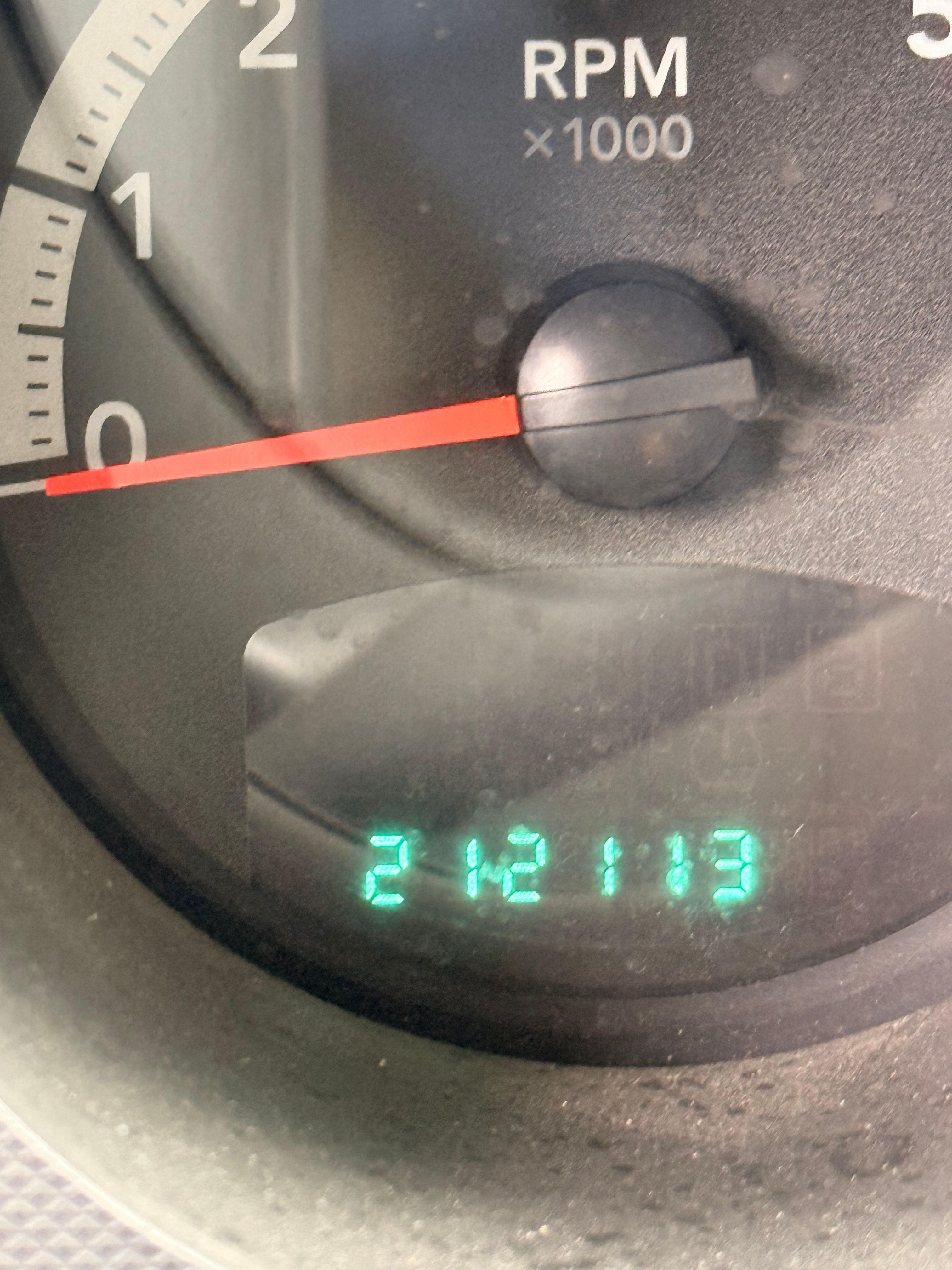Used 2011 Dodge Nitro Heat AWD/4WD image 9
