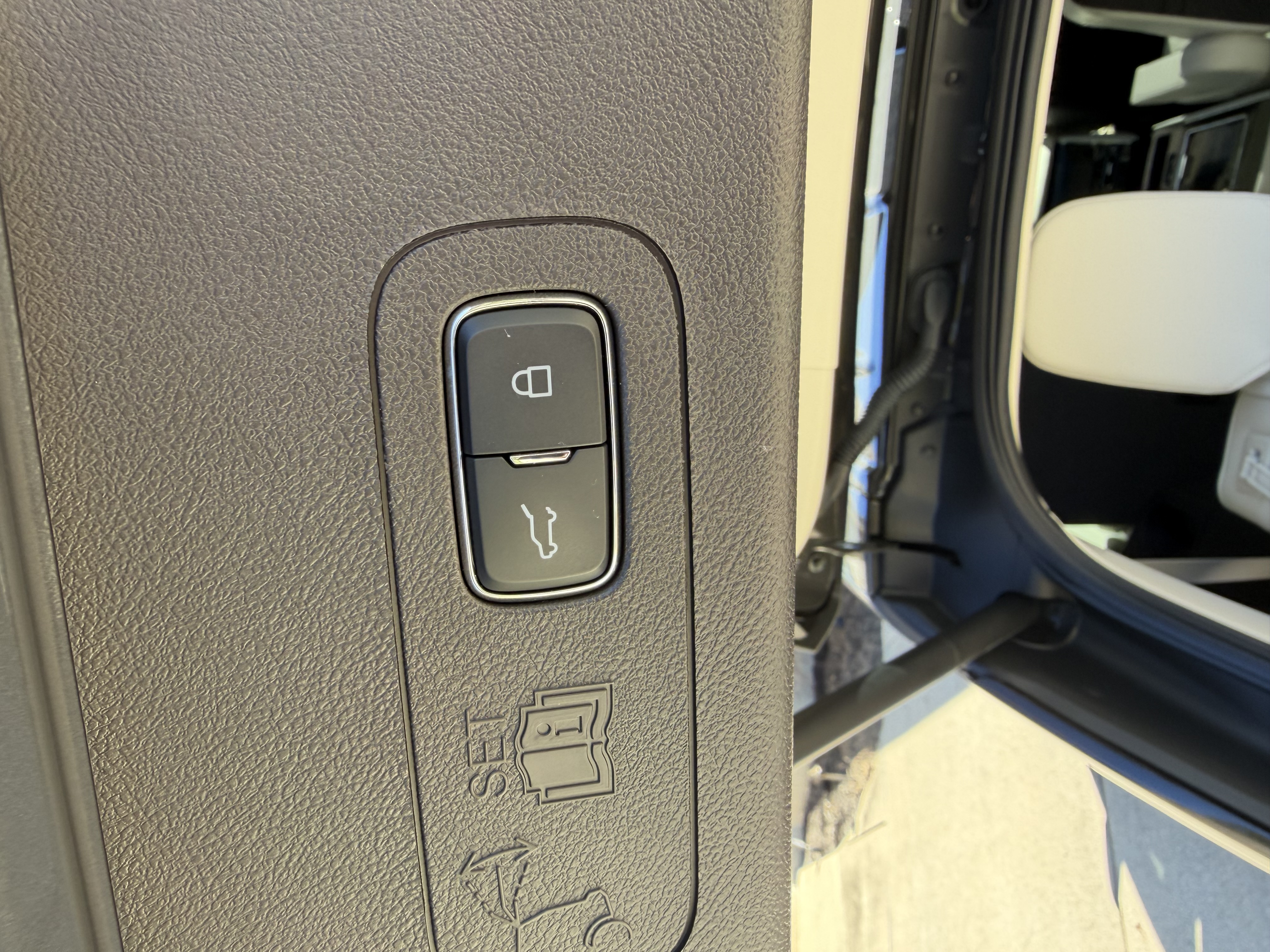 Used 2023 Lincoln Aviator Black Label w/ Dynamic Handling Package AWD/4WD image 20