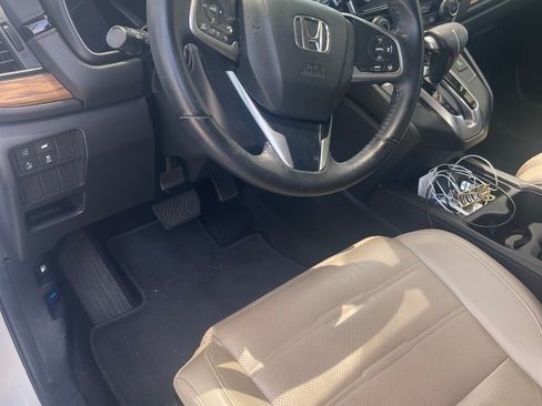 Used 2018 Honda CR-V EX-L image 6
