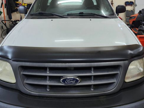 Used 2003 Ford F150 XL image 9