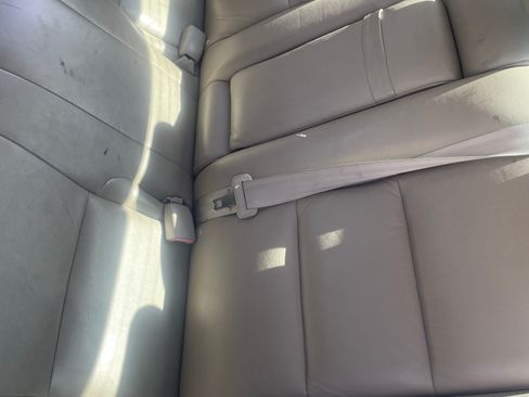 Used 2005 Toyota Camry XLE image 8