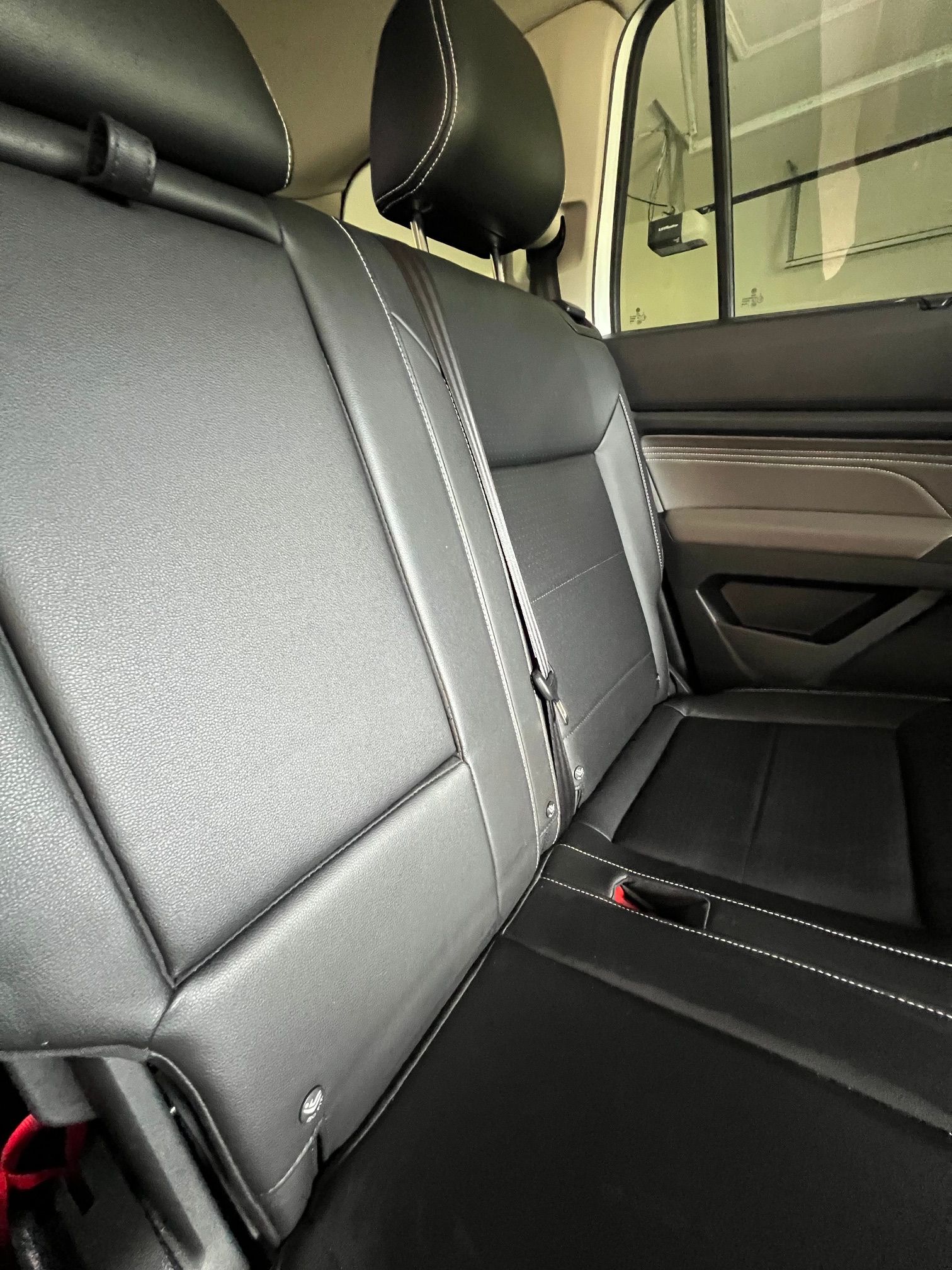 Used 2022 Volkswagen Atlas SE w/ Panoramic Sunroof Package FWD image 24